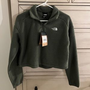 North Face Quarter Zip Crop Fleece